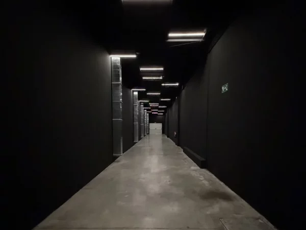 Pasillo tecnico de distribucion 1 - Sohrlin